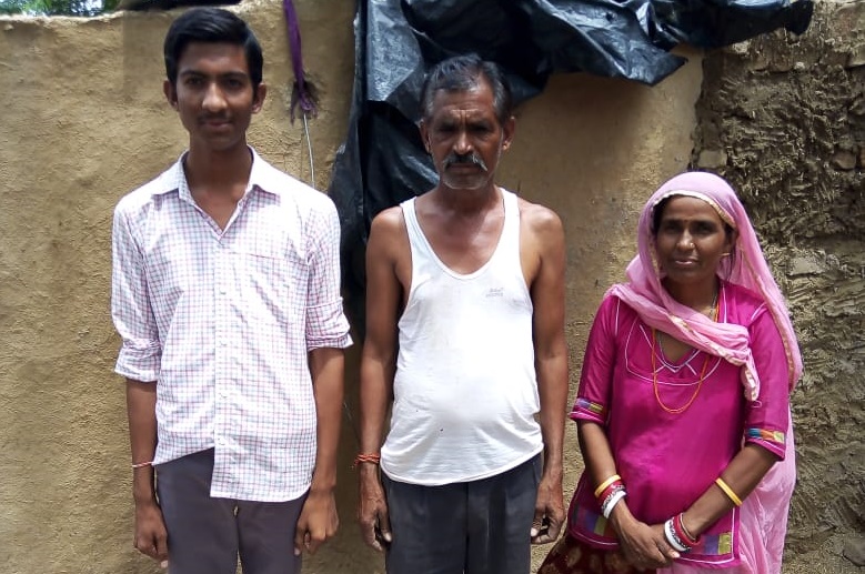 Son of NREGA Worker to study in IIT with Support of ALLEN | Kuldeep